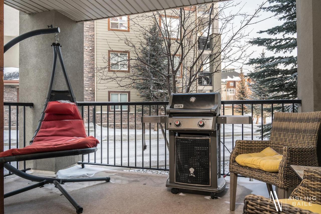 Rustic Modern 2 Bed 2 Bath With Lakeview Pool And Hot Tub Invermere Bagian luar foto